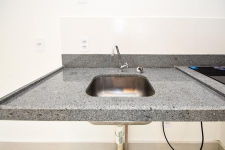 Studio para alugar com 25m², 1 quarto e sem vaga Studio para alugar com 25m², 1 quarto e sem vagaCozinha