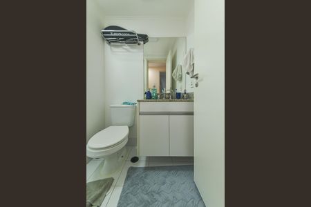 Apartamento à venda com 65m², 2 quartos e 1 vagaBanheiro Social