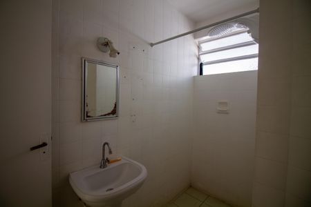 Casa para alugar com 120m², 3 quartos e 2 vagas Casa para alugar com 120m², 3 quartos e 2 vagasBanheiro 1