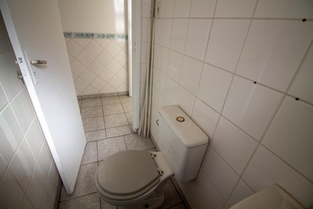 Casa para alugar com 120m², 3 quartos e 2 vagas Casa para alugar com 120m², 3 quartos e 2 vagasBanheiro 2