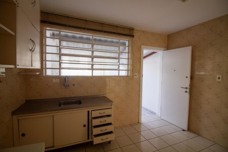 Casa para alugar com 120m², 3 quartos e 2 vagas Casa para alugar com 120m², 3 quartos e 2 vagasCozinha