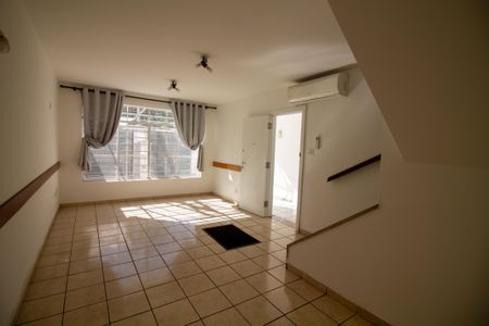 Sala / Sala de Jantar de casa para alugar com 3 quartos, 120m² em Santo Amaro, São Paulo