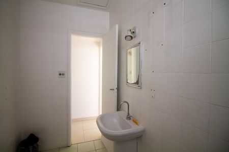 Casa para alugar com 120m², 3 quartos e 2 vagas Casa para alugar com 120m², 3 quartos e 2 vagasBanheiro 1
