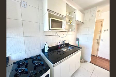 Apartamento à venda com 45m², 2 quartos e 1 vagaCozinha 