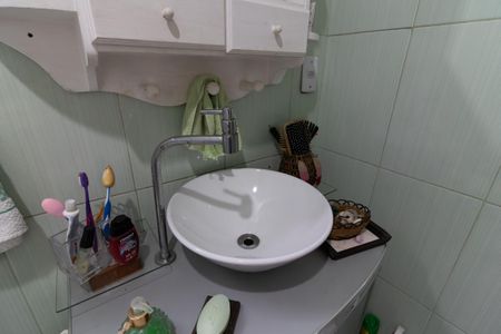 Casa à venda com 249m², 2 quartos e 2 vagasBanheiro da Suíte 2