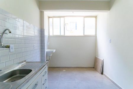 Apartamento para alugar com 50m², 2 quartos e 1 vaga Apartamento para alugar com 50m², 2 quartos e 1 vagaCozinha e Área de Serviço