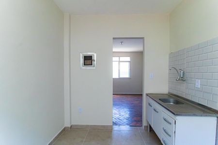 Apartamento para alugar com 50m², 2 quartos e 1 vaga Apartamento para alugar com 50m², 2 quartos e 1 vagaCozinha e Área de Serviço