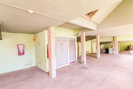 Apartamento para alugar com 50m², 2 quartos e 1 vaga Apartamento para alugar com 50m², 2 quartos e 1 vagaÁrea comum - Salão de festas