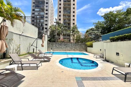 Apartamento para alugar com 63m², 2 quartos e 1 vagaÁrea comum - Piscina
