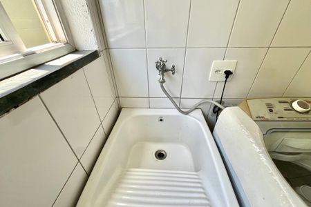 Apartamento para alugar com 63m², 2 quartos e 1 vagaÁrea de Serviço