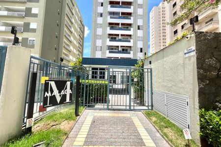 Apartamento para alugar com 63m², 2 quartos e 1 vagaFachada
