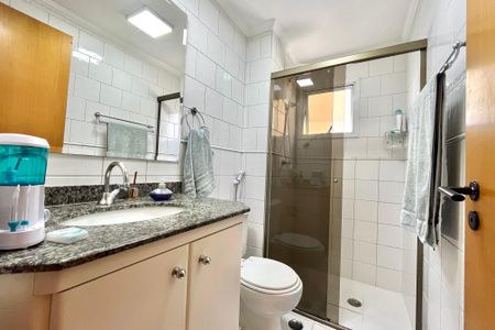 Apartamento para alugar com 63m², 2 quartos e 1 vagaBanheiro