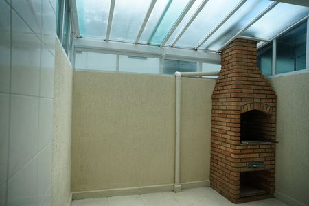 Casa à venda com 200m², 2 quartos e 2 vagasChurrasqueira