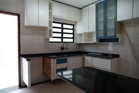 Cozinha de casa para alugar com 1 quarto, 200m² em Macedo, Guarulhos