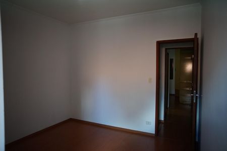 Casa à venda com 200m², 2 quartos e 2 vagasQuarto Suíte