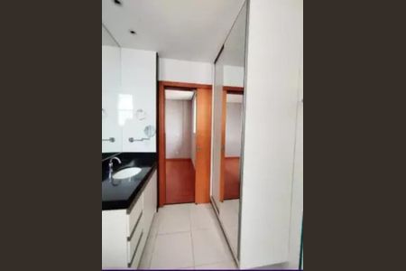 Apartamento para alugar com 214m², 4 quartos e 4 vagas