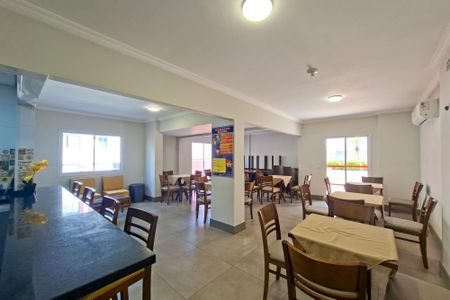 Apartamento para alugar com 53m², 1 quarto e 1 vaga Apartamento para alugar com 53m², 1 quarto e 1 vagaÁrea comum - Salão de festas