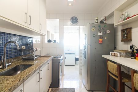 Apartamento à venda com 140m², 3 quartos e 1 vaga Apartamento à venda com 140m², 3 quartos e 1 vagaCozinha