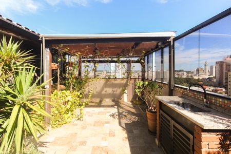 Apartamento à venda com 140m², 3 quartos e 1 vaga Apartamento à venda com 140m², 3 quartos e 1 vagaCobertura - Área Externa Privativa