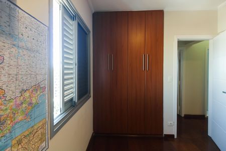 Apartamento à venda com 140m², 3 quartos e 1 vaga Apartamento à venda com 140m², 3 quartos e 1 vagaQuarto 1