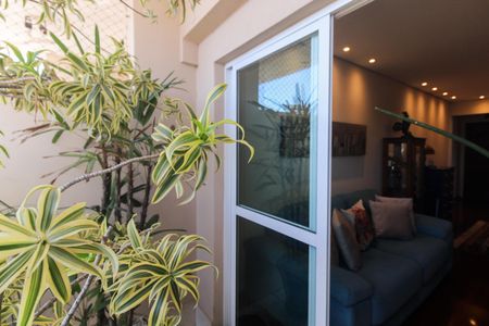 Varanda  de apartamento para alugar com 3 quartos, 140m² em Vila Carrão, São Paulo