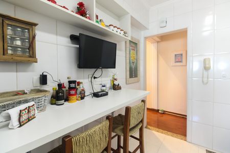 Apartamento à venda com 140m², 3 quartos e 1 vaga Apartamento à venda com 140m², 3 quartos e 1 vagaCozinha