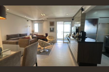 Sala de apartamento à venda com 2 quartos, 74m² em Jardim Tupanci, Barueri