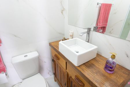 Apartamento à venda com 278m², 4 quartos e 4 vagasBanheiro da Suíte 2