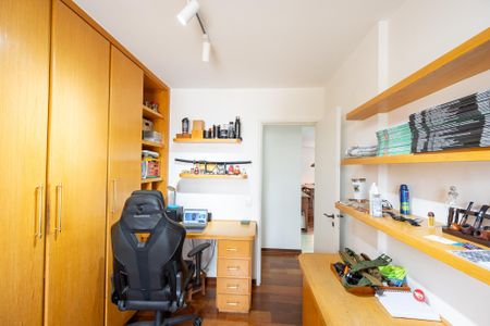 Apartamento à venda com 278m², 4 quartos e 4 vagasQuarto 3