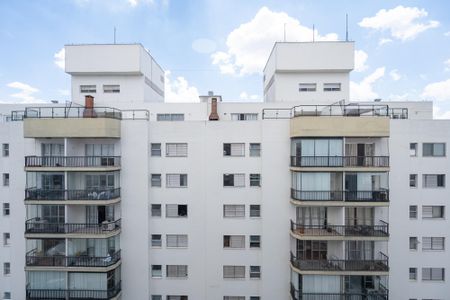 Apartamento à venda com 278m², 4 quartos e 4 vagasVista da Suíte 1