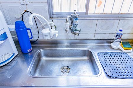 Casa à venda com 120m², 2 quartos e 2 vagas Casa à venda com 120m², 2 quartos e 2 vagasCozinha