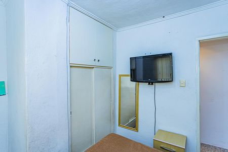 Casa à venda com 120m², 2 quartos e 2 vagas Casa à venda com 120m², 2 quartos e 2 vagasQuarto