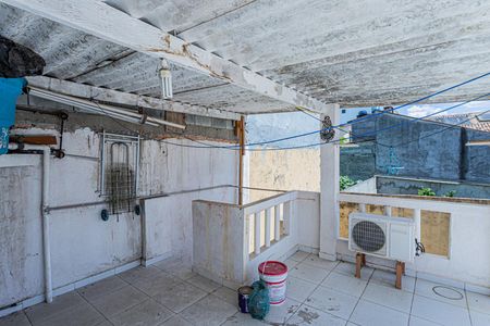 Casa à venda com 120m², 2 quartos e 2 vagas Casa à venda com 120m², 2 quartos e 2 vagasÁrea de Serviço e terraço