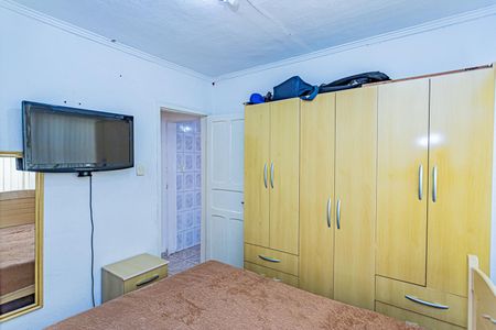 Casa à venda com 120m², 2 quartos e 2 vagas Casa à venda com 120m², 2 quartos e 2 vagasQuarto