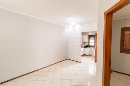 Casa à venda com 73m², 2 quartos e 1 vagaSala