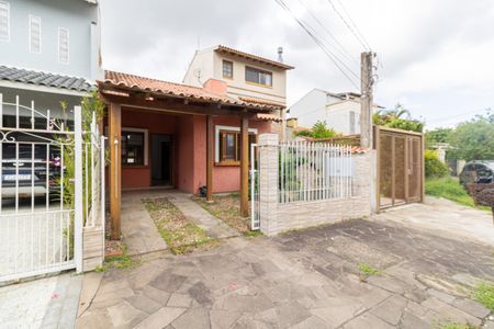 Casa à venda com 73m², 2 quartos e 1 vagaFachada