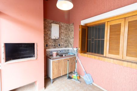 Casa à venda com 73m², 2 quartos e 1 vagaChurrasqueira
