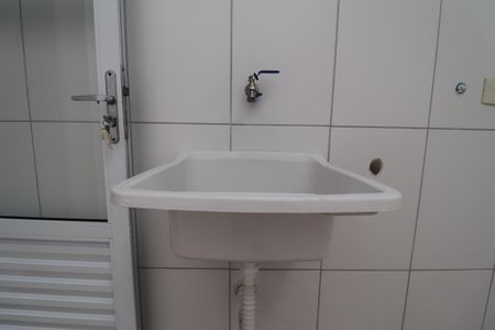 Apartamento para alugar com 38m², 2 quartos e 1 vagaÁrea de Serviço