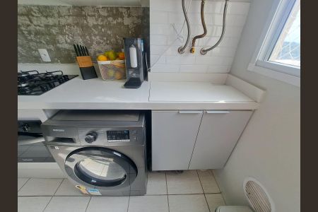 Apartamento à venda com 45m², 2 quartos e 1 vagaÁrea de Serviço