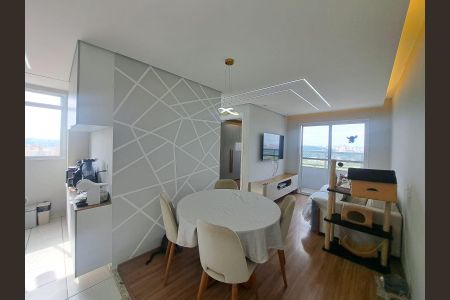 Sala de apartamento para alugar com 2 quartos, 45m² em Piratininga, Osasco