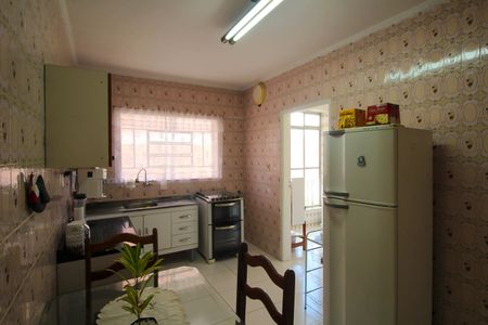 Casa para alugar com 120m², 2 quartos e 1 vagaCozinha