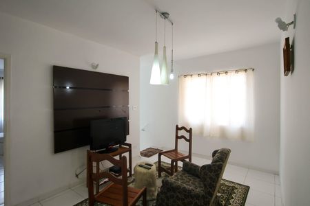 Sala de casa para alugar com 2 quartos, 120m² em Vila Ema, São Paulo