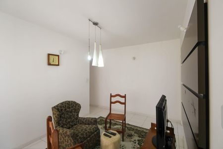 Sala de casa para alugar com 2 quartos, 120m² em Vila Ema, São Paulo