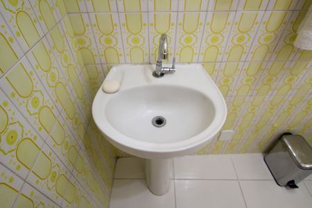 Casa para alugar com 120m², 2 quartos e 1 vagaBanheiro