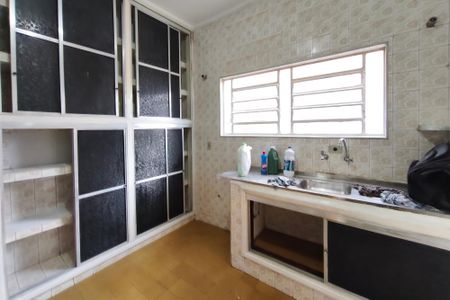 Casa para alugar com 130m², 3 quartos e 3 vagasCozinha