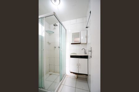 Apartamento à venda com 76m², 3 quartos e 1 vaga Apartamento à venda com 76m², 3 quartos e 1 vagaBanheiro da suíte