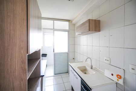Apartamento à venda com 76m², 3 quartos e 1 vaga Apartamento à venda com 76m², 3 quartos e 1 vagaCozinha