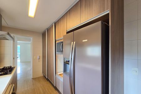 Apartamento à venda com 156m², 3 quartos e 3 vagasCozinha