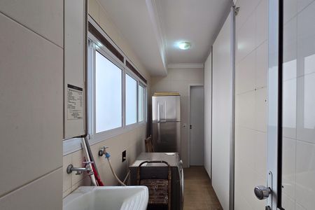 Apartamento à venda com 156m², 3 quartos e 3 vagasÁrea de Serviço