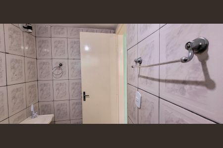 Apartamento para alugar com 49m², 2 quartos e 1 vaga Apartamento para alugar com 49m², 2 quartos e 1 vagaBanheiro